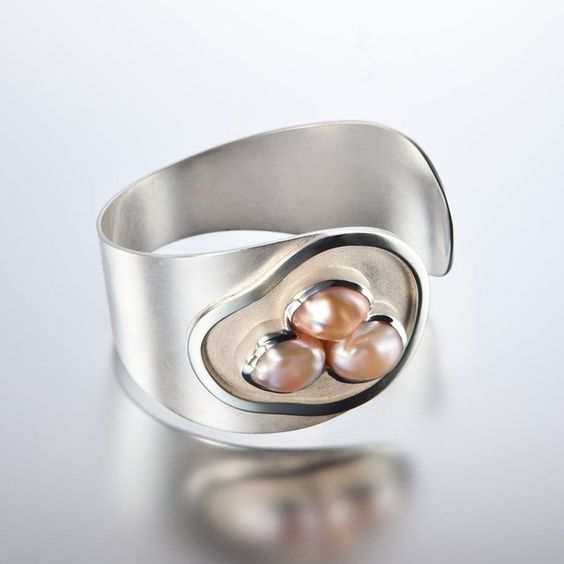 Antique Silver Pearl Nest Ring