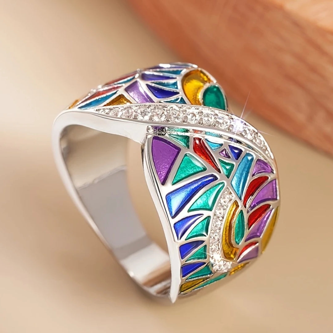 Vibrant Silver Band Ring