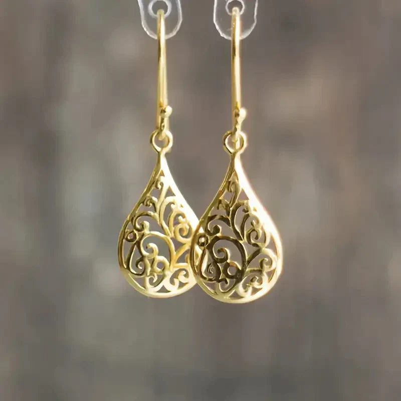 Retro Hollow Gold Drop Earrings