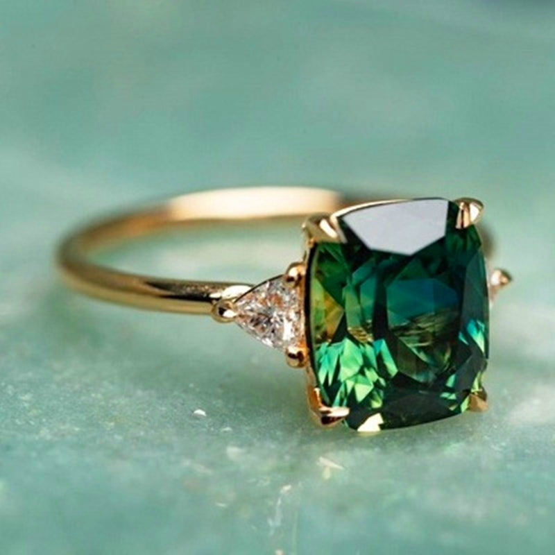 Luck - Gold Ring with Green Zircon
