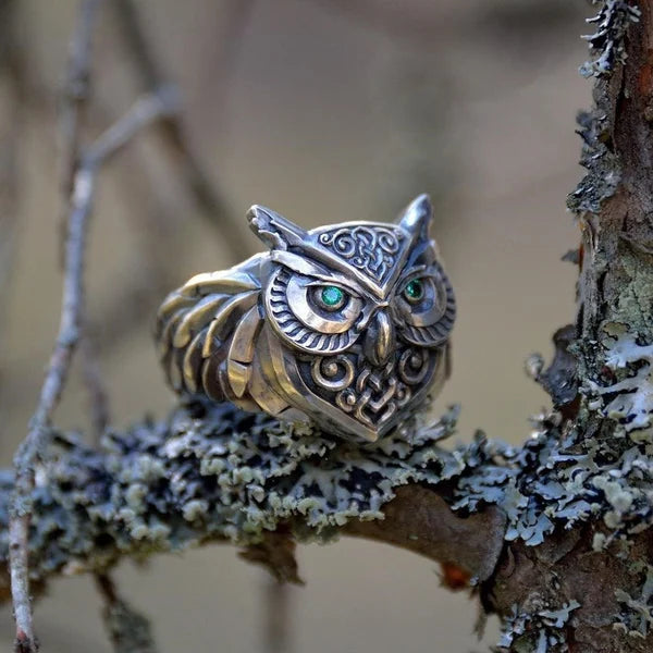 Emerald Owl Ring
