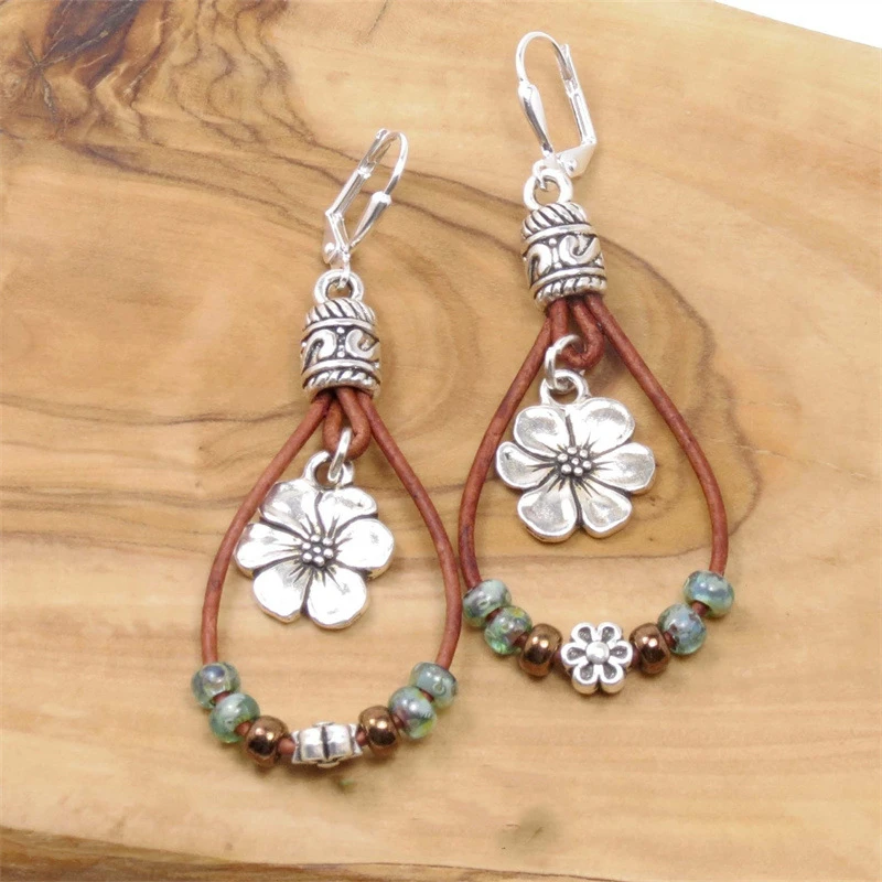 Retro Floral Earrings