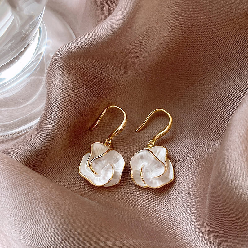 Chic White Petal Earrings