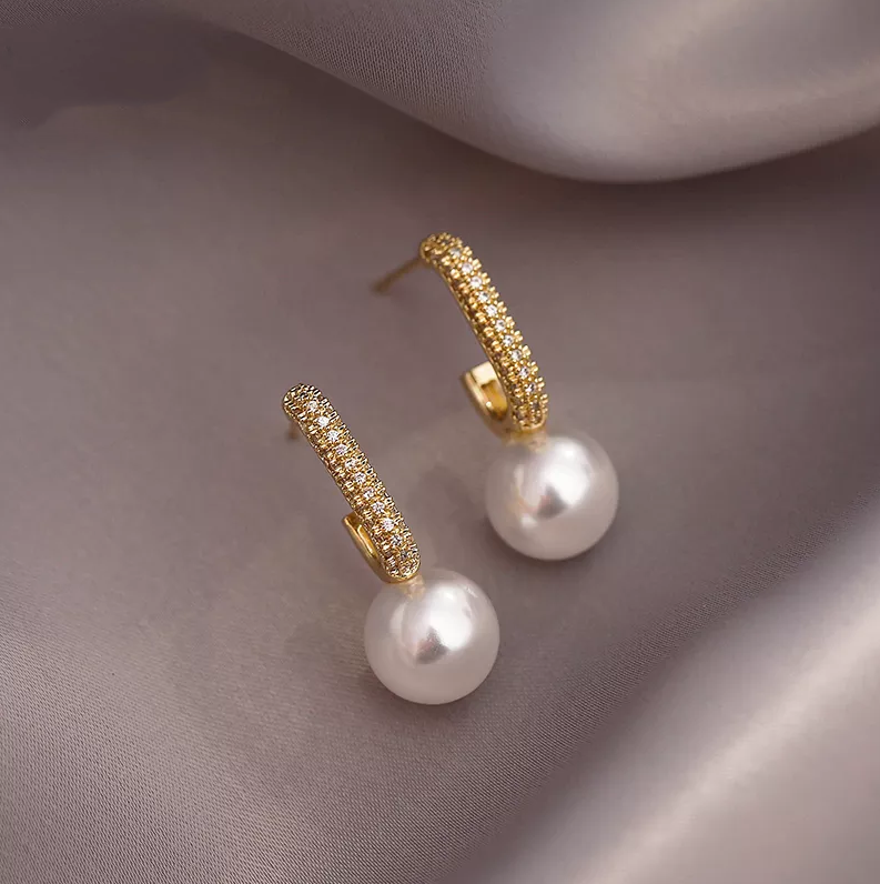 Radiant Golden Pearl Earrings