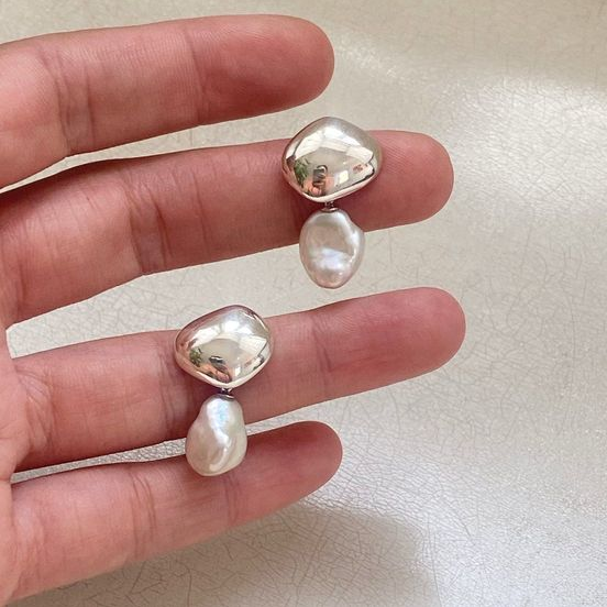 Chic Mini Baroque Earrings