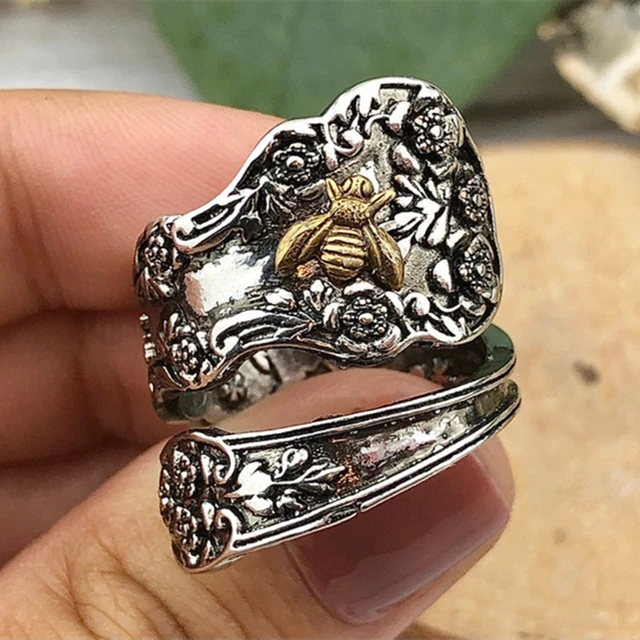 Antique Inlaid Golden Bee Ring