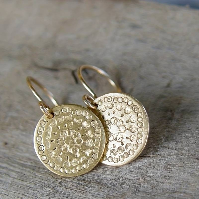 Retro Curved Gold Earrings