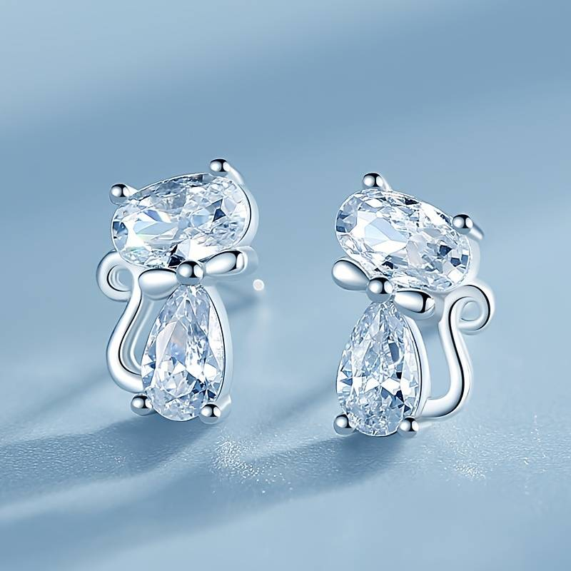 Retro Zirconia Cat Earrings