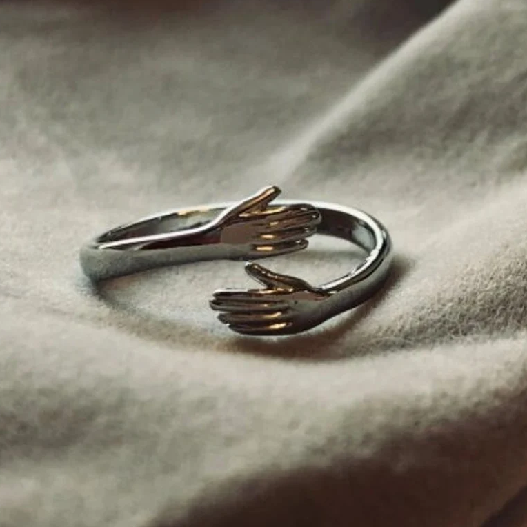 Retro Embrace Adjustable Ring