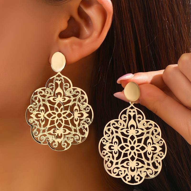 Retro Golden Hollow Mandala Earrings