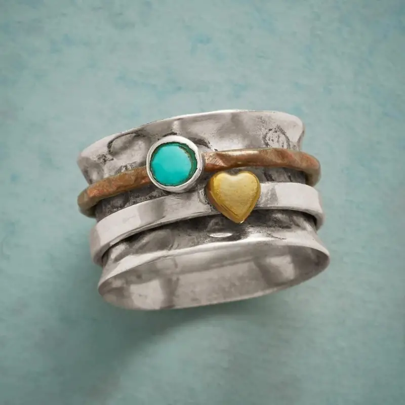 Retro Silver and Gold Heart-Shaped Ring