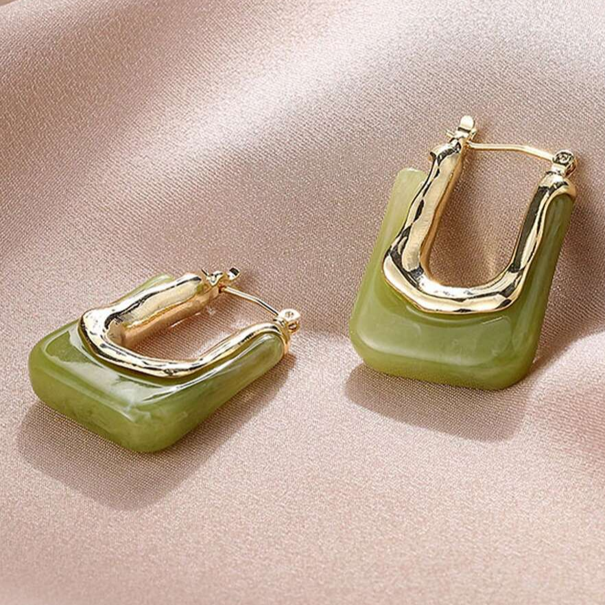Retro Green Enamel Gold Earrings
