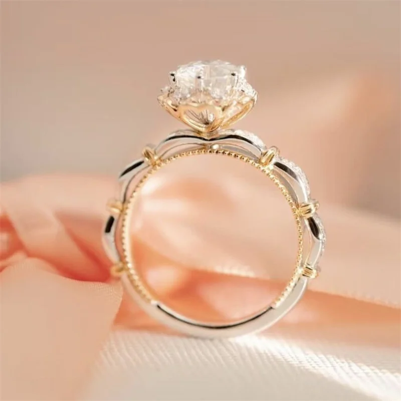 Classic Vintage Zirconia Ring