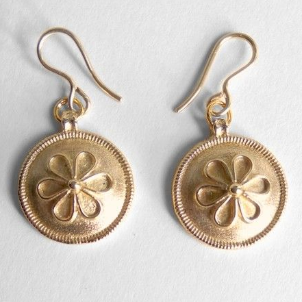 Retro Round Daisy Gold Earrings
