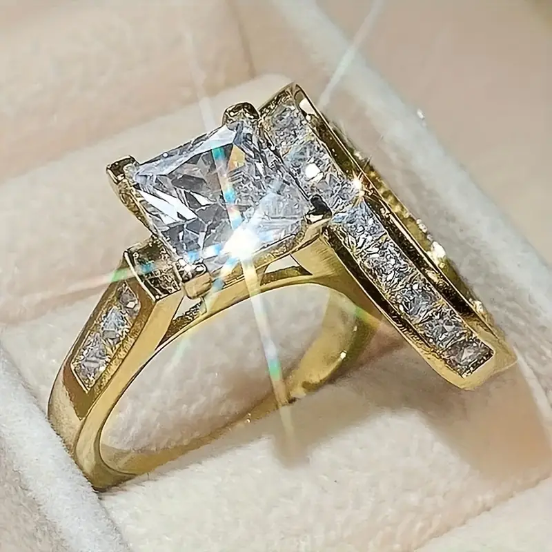 Retro Gold Zirconia Ring Set