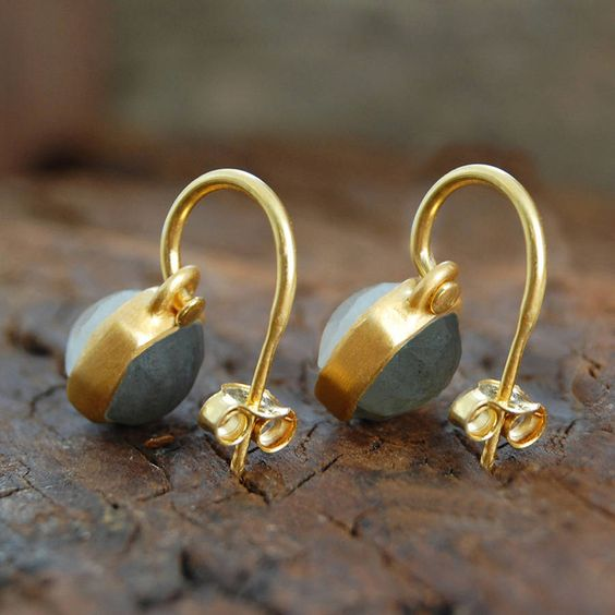 Retro Gold Crystal Earrings