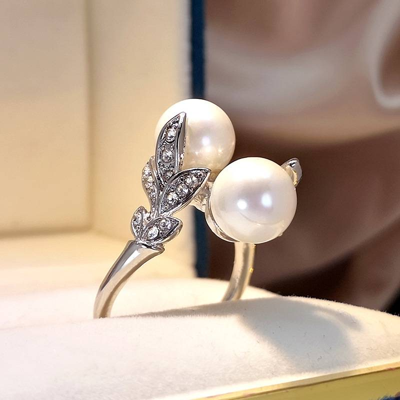 Classic Double Pearl Ring