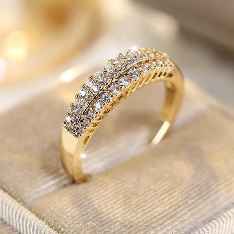 Stylish Gold Ring with Elegant Zirconia Accents