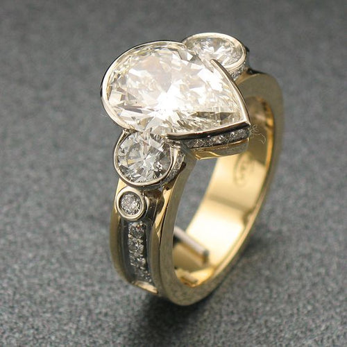 Antique-Inspired Gold Ring with Vintage Glass Drop