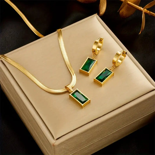 Iselotte Verdain Gold Jewelry Set