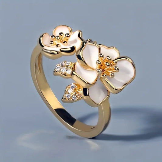 Antique White Enamel Floral Gold Ring