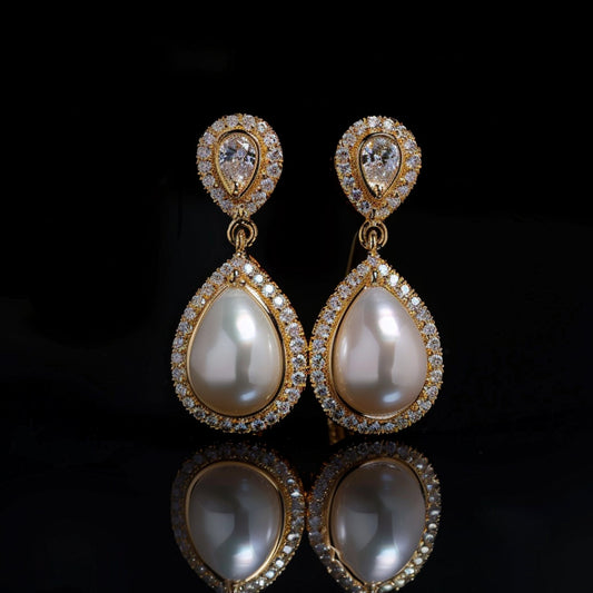 Teardrop Pearl Earrings