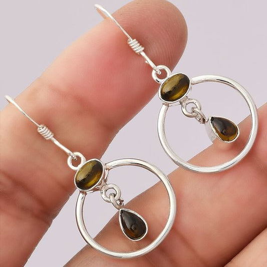 Retro Green Glass Circle Earrings with Silver Accents