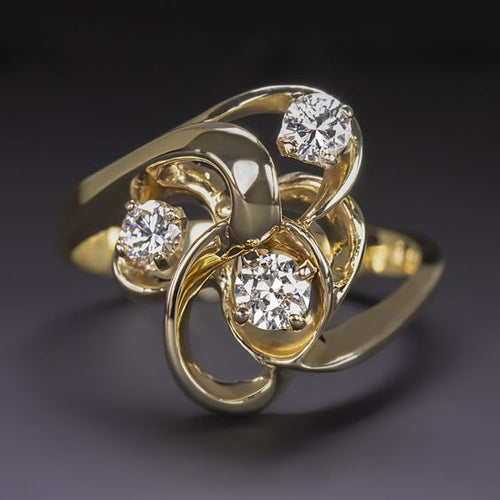 Retro Asymmetrical Floral Zirconia Ring