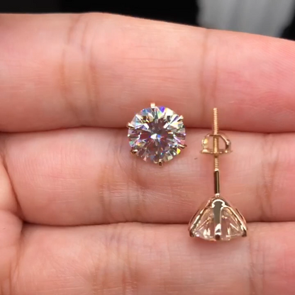 Elegant Tera Gold Earrings