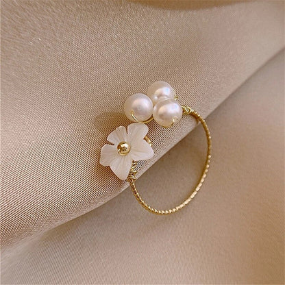 Gold White Blossom Ring Adorned with Pearls