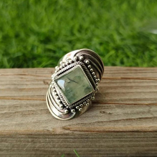 Exquisite Emerald Carved Ring