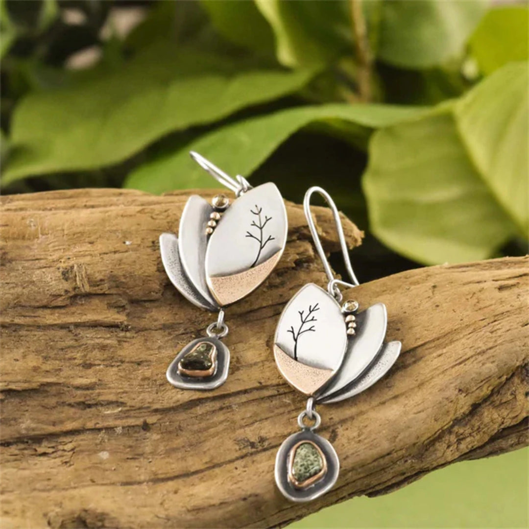 Silver Vintage-Inspired Nature Earrings