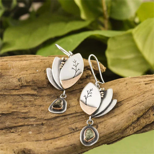 Silver Vintage-Inspired Nature Earrings