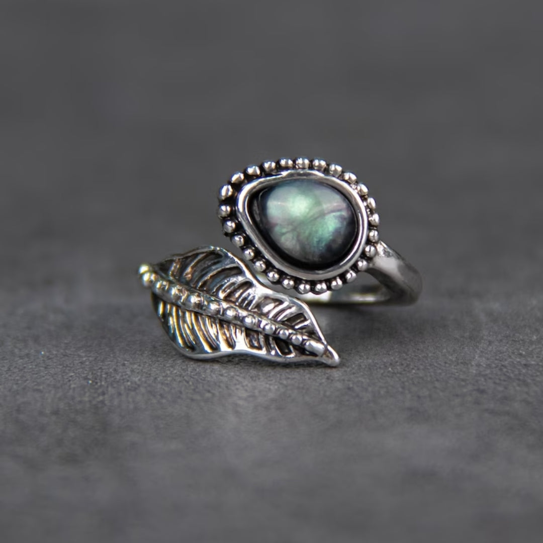 Classic Onyx Stone Ring