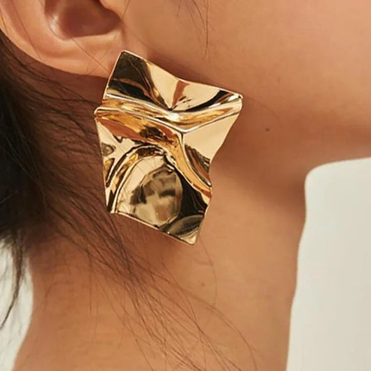Retro Golden Asymmetrical Earrings