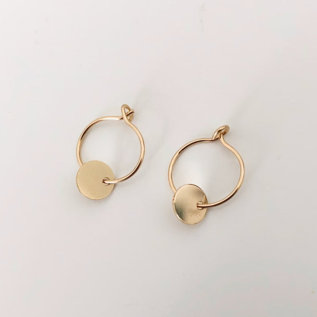 Retro Gold Circular Plate Earrings