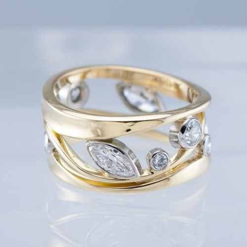 Classic Gold and Zirconia Vintage Ring