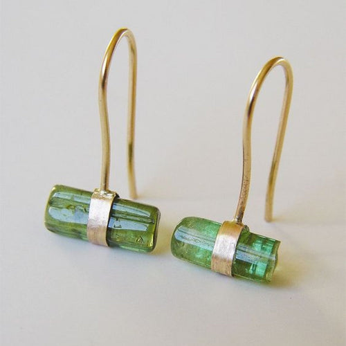 Retro Green Gemstone Gold Earrings