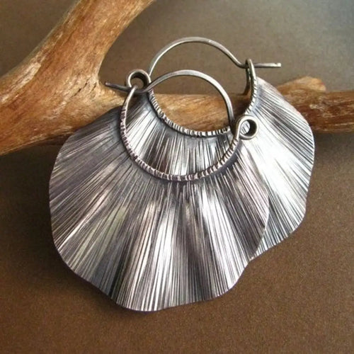 Retro Silver Shell Earrings