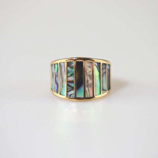 Retro Gold Chromatic Ring