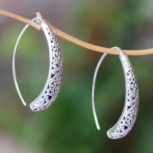 Classic Silver-Plated Ivy Earrings