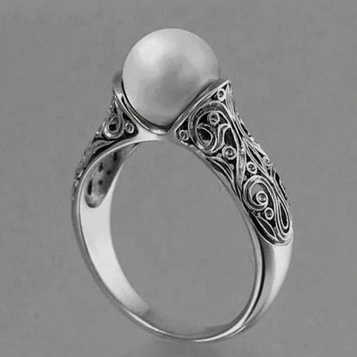 Classic Silver Pearl Ring