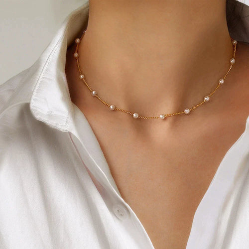 Elegant Gold Pearl Necklace