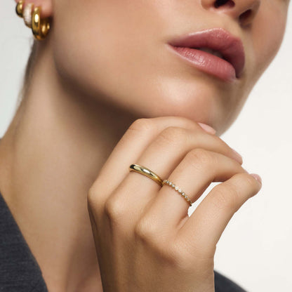 Radiant Gold and Diamond Bubble Ring