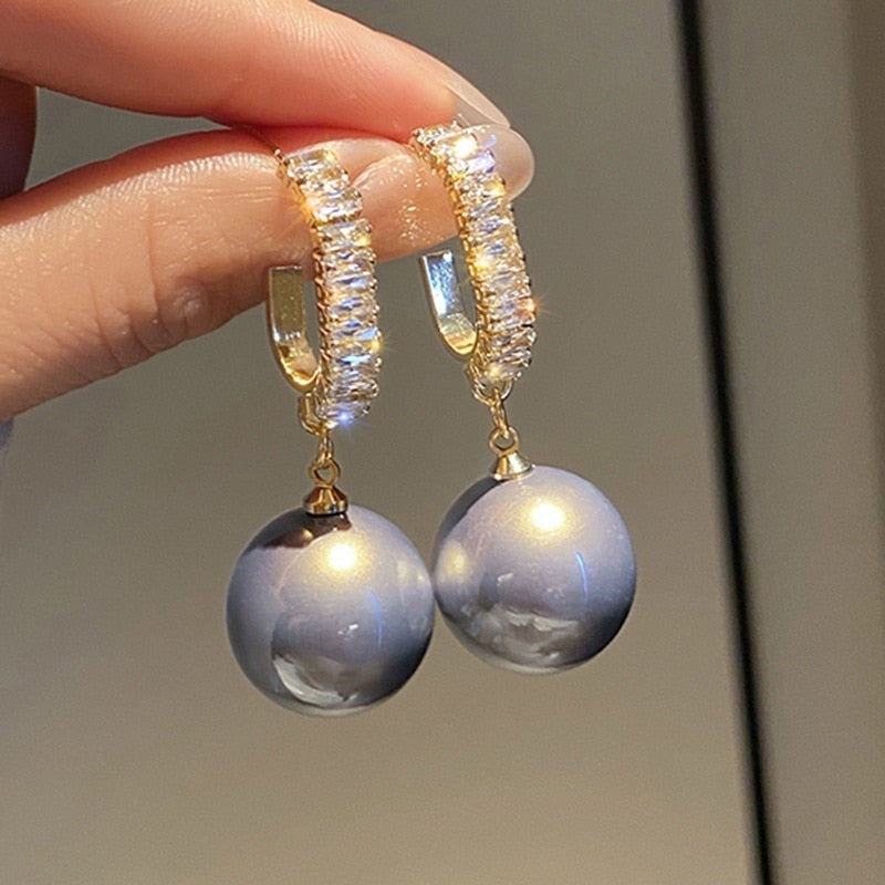 Elegant Pearl and Zirconia Luxury Earrings