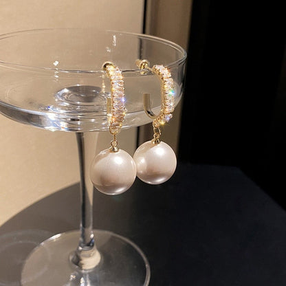 Elegant Pearl and Zirconia Luxury Earrings