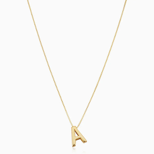 Personalized Golden Initial Necklace for Romantic Keepsakes