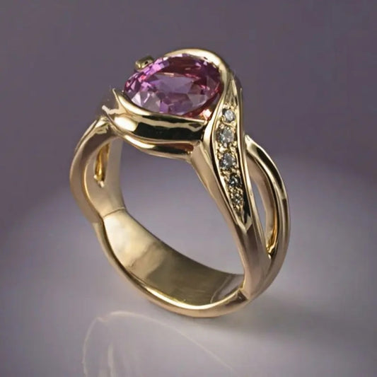 Luxurious Gold Ring with Elegant Garnet Crystal