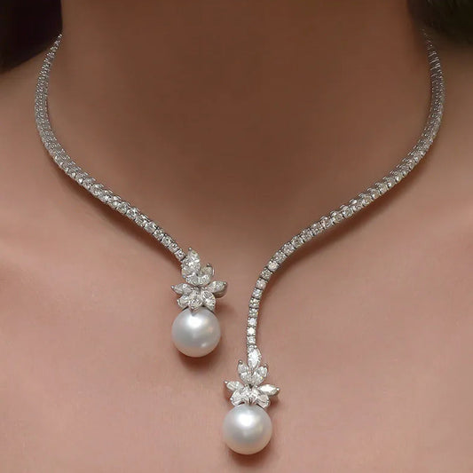Chic Sterling Silver Pearl Necklace with a Lustrous Finish