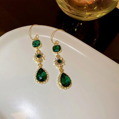 Elegant Vintage Green Crystal Earrings